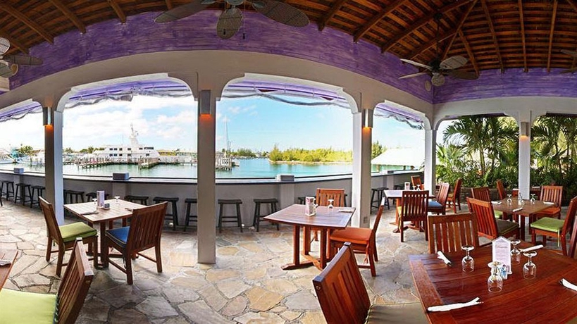 Hotel Pelican Bay At Lucaya