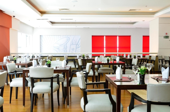Hotel Pestana Curitiba