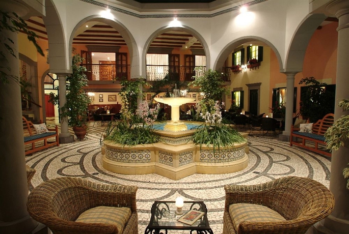 Hotel Pestana Village