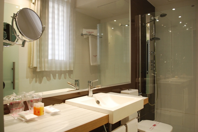 Hotel Petit Palace Bcn