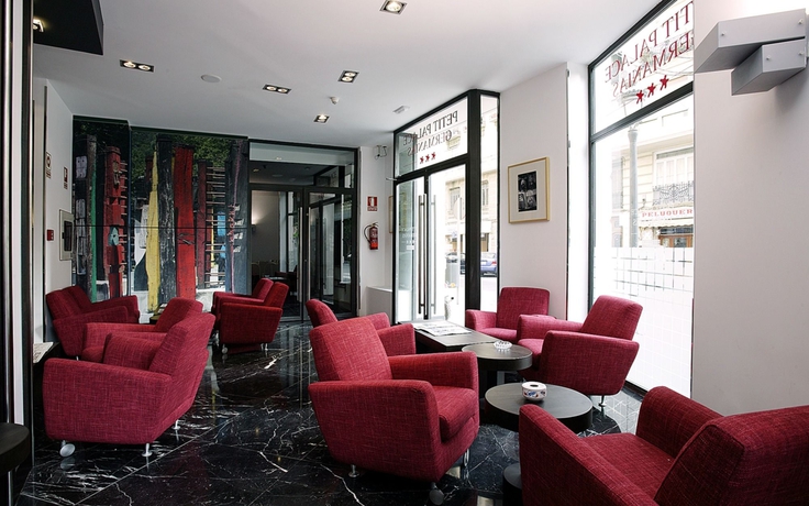 Hotel Petit Palace Germanias