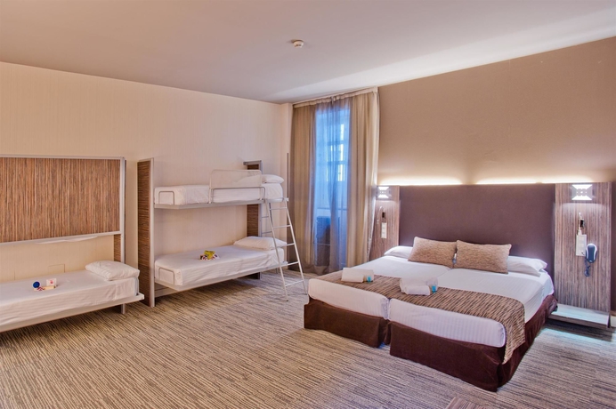 Hotel Petit Palace Santa Cruz