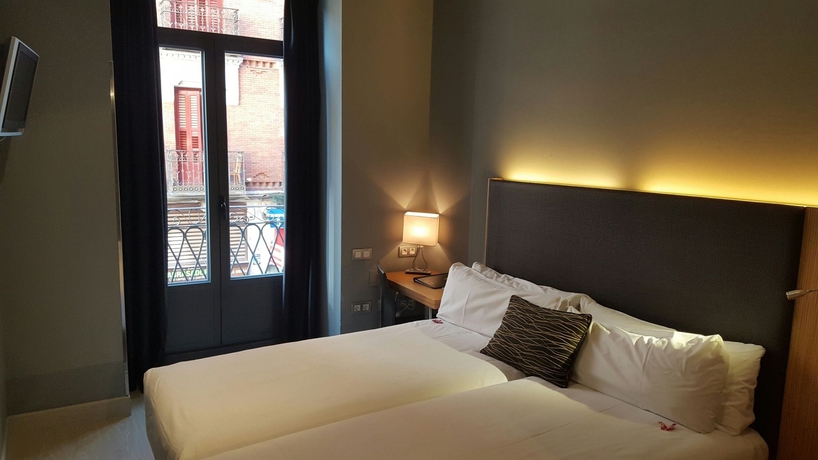 Hotel Petit Palace Tres Cruces