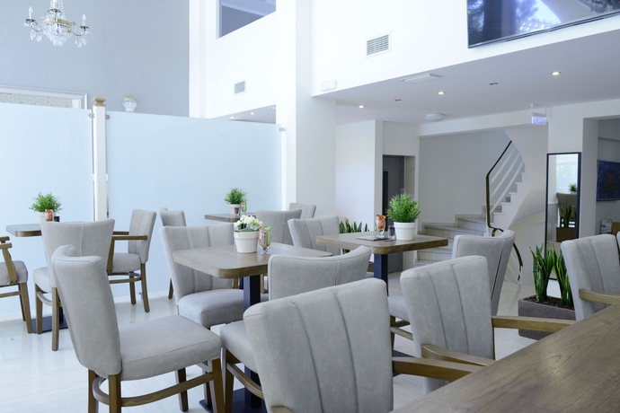 Hotel Phidias