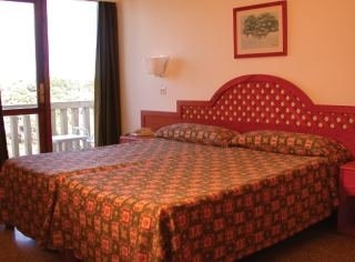 Hotel Pinos Playa
