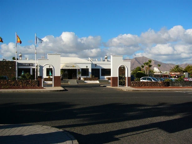 Hotel Playa Limones