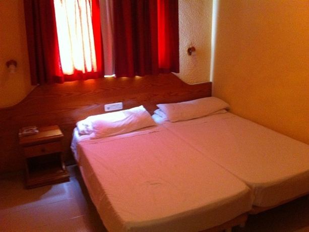 Hotel Playa Limones