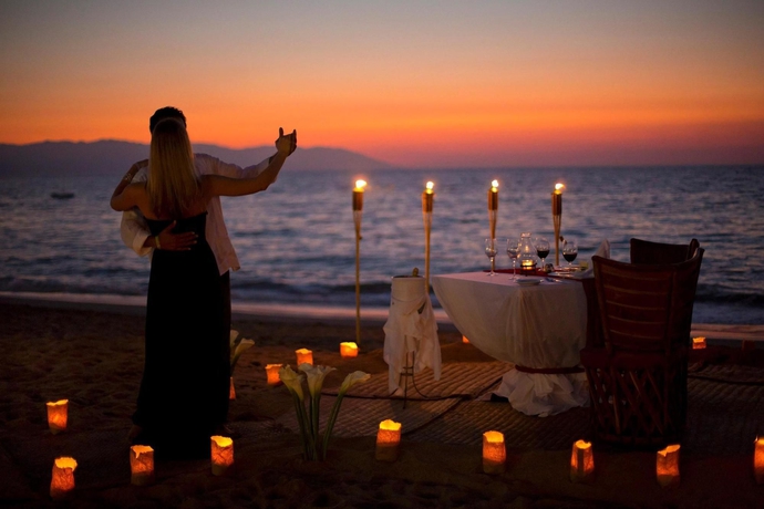 Hotel Playa Los Arcos World Class Beach Resort
