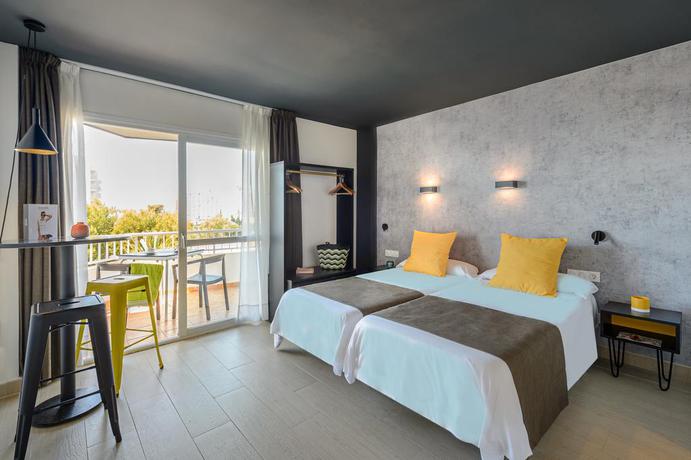 Hotel Playa Sol - II