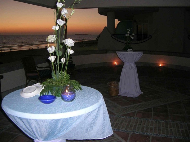 Hotel Playa Victoria