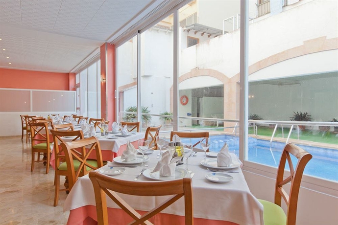 Hotel Playas Arenal