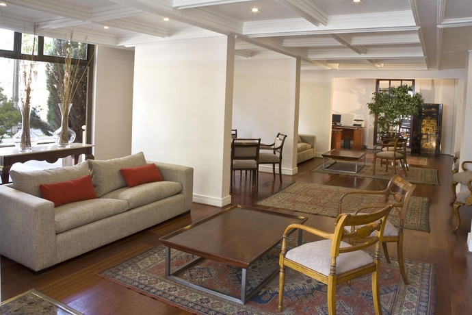 Hotel Plaza El Bosque Suites