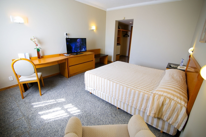 Hotel Plaza Inn Master