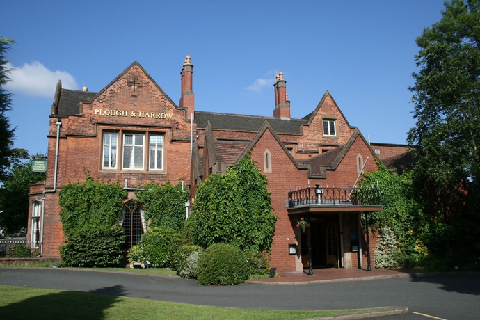 Hotel Plough And Harrow