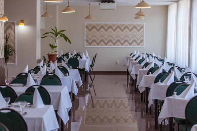 Hotel Poienita
