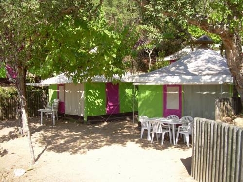 Hotel Pola Camping