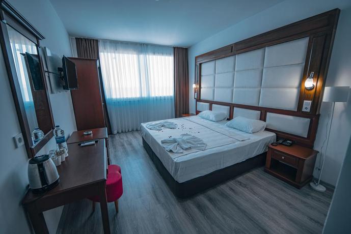 Hotel Polat Beach