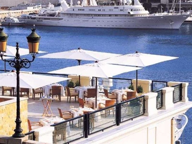 Hotel Port Palace