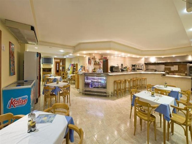 Hotel Poseidon Ii