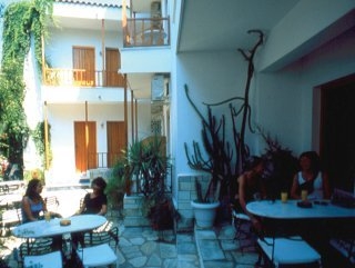 Hotel Pothos