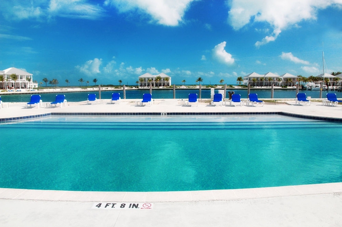Hotel Powell Pointe Resort