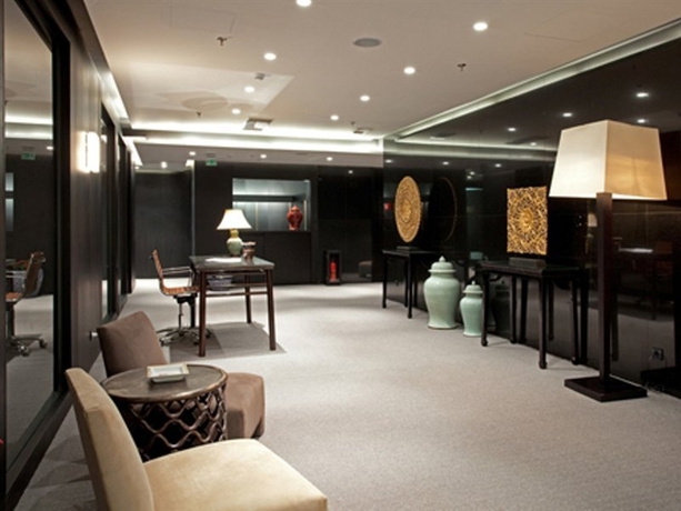 Hotel President