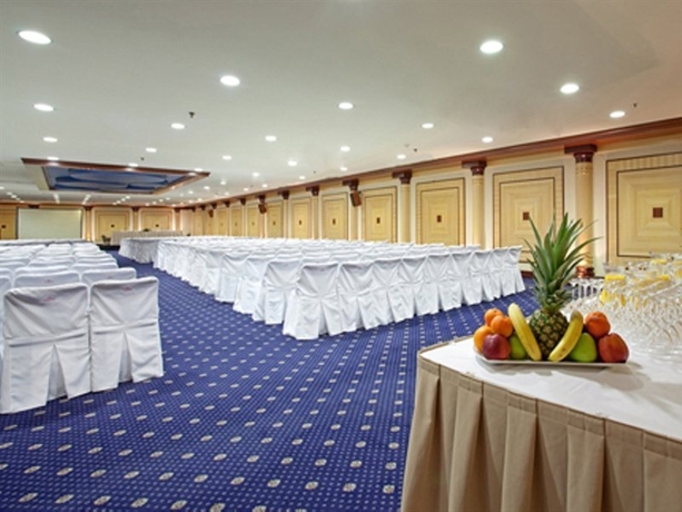 Hotel President