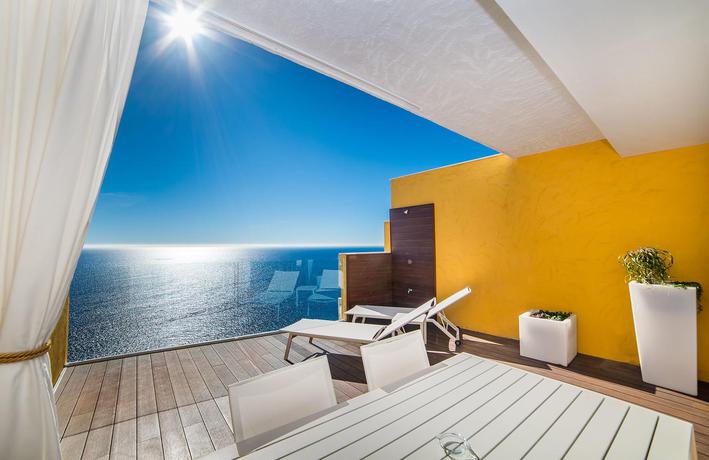 Hotel Pueblo Acantilado Suites