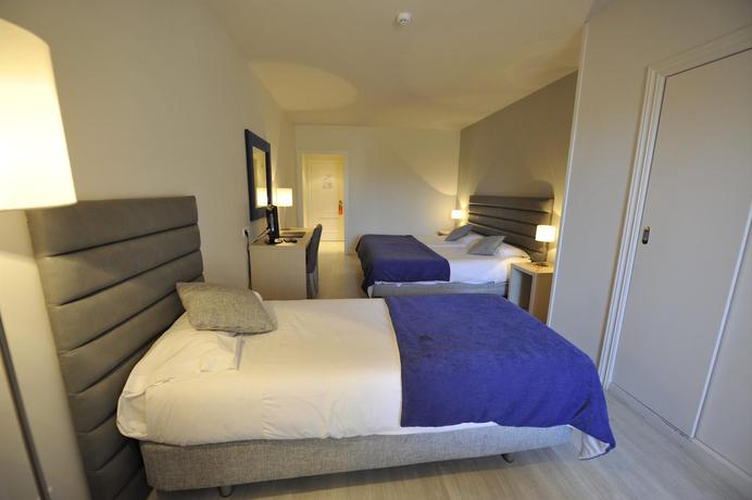 Hotel Puerta De Segovia