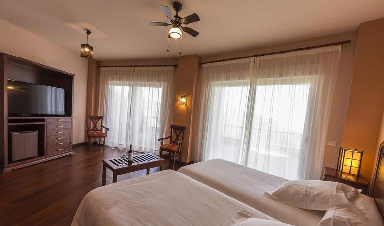 Hotel Puerto De Ojen Ecohotel