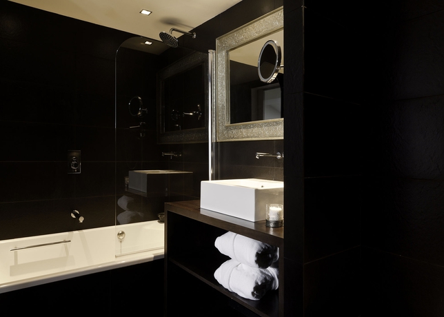 Hotel Puro 