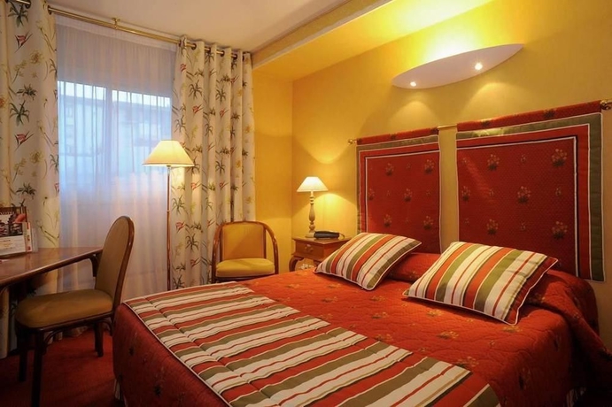Hotel QUALYS AXOTEL PERRACHE