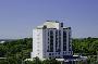 Hotel Quality Suites Oakville Hotel