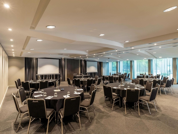 Hotel Quay West Suites Melbourne