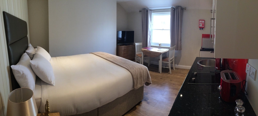 Hotel Queens