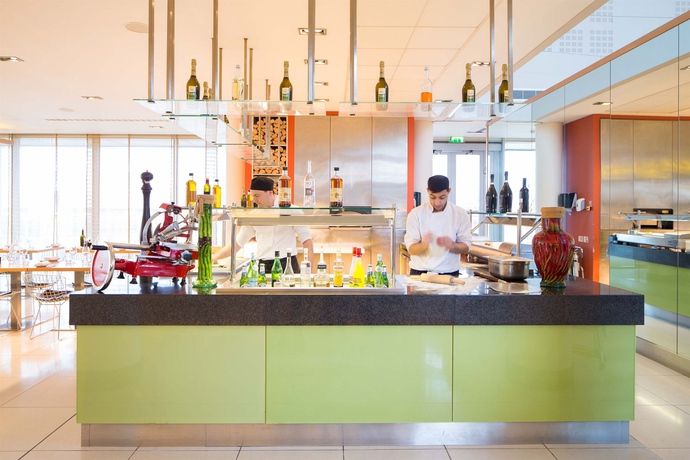 Hotel RADISSON BLU LONDON STANSTED AIRPORT