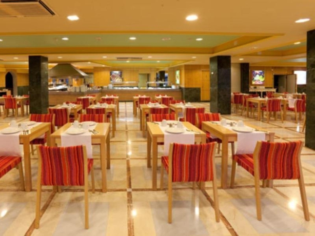 Hotel RIVIERA BEACH AND SPA (solo para adultos)