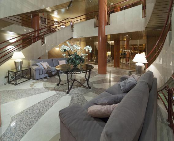 Hotel ROSALES