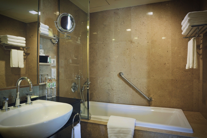Hotel ROYAL ORCHID SHERATON