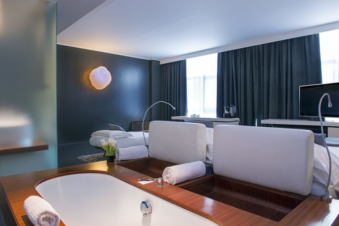 Hotel Radisson Blu Es
