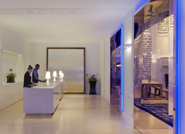 Hotel Radisson Plaza Warwick