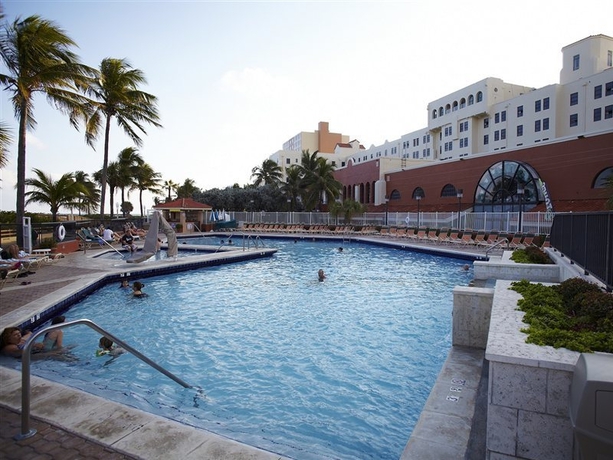 Hotel Ramada Hollywood Beach Resort