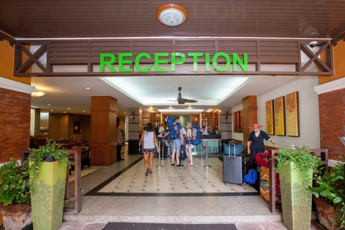Hotel Rambuttri Village Inn & Plaza