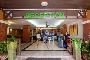 Hotel Rambuttri Village Inn & Plaza