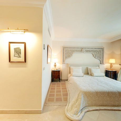 Hotel Ras El Ain
