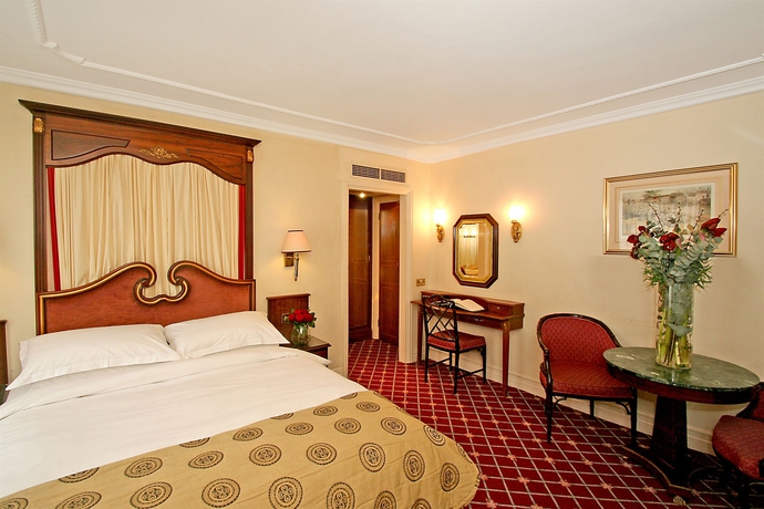Hotel Rathbone