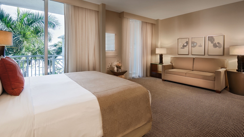 Hotel Reach Resort