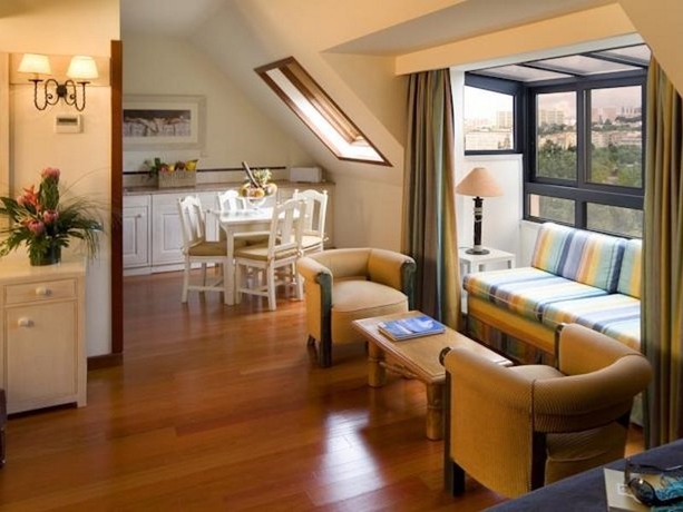 Hotel Real Residencia Suite