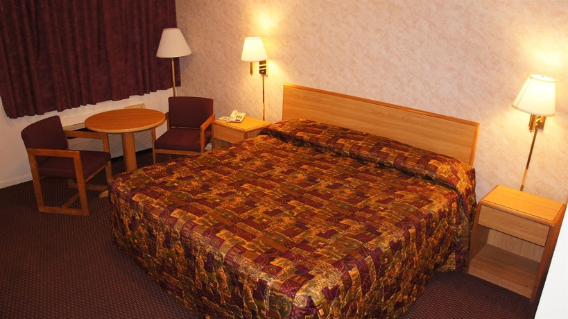 Hotel Red Carpet Inn