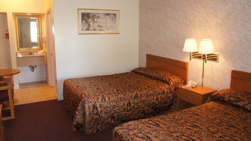Hotel Red Carpet Inn